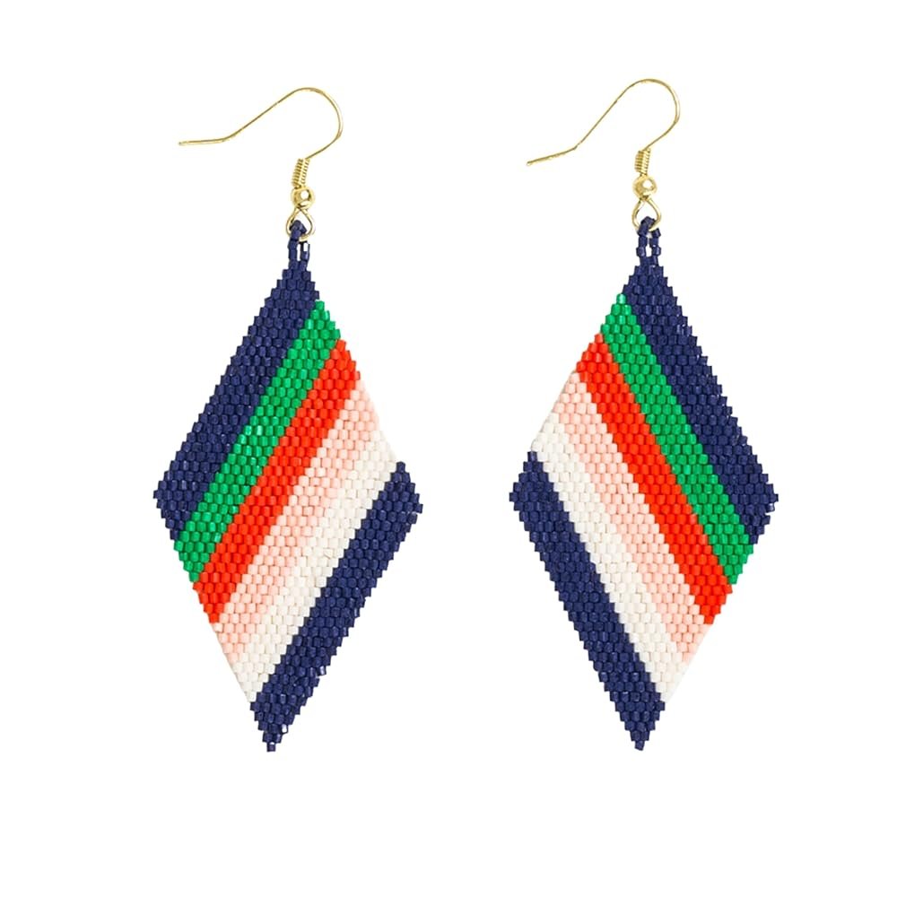 Aretes hechos a mano