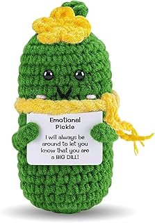 Muñecas de pepinillo tejidas a mano regalos divertidos artesanales