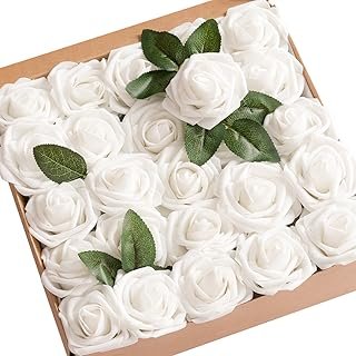 Rosas blancas artificiales de tacto real para bodas elegantes