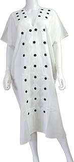 Vestido Huipil Blanco con Flores Bordadas a Mano en Negro