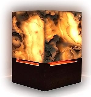 Lámpara cúbica artesanal de ónix y madera natural