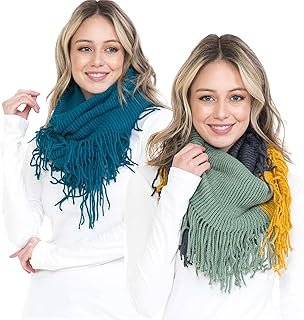 Bufanda infinita artesanal tejida con borlas