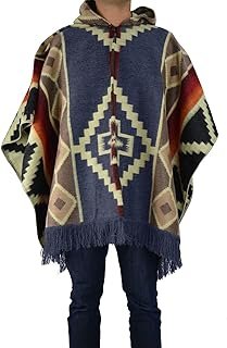 Ponchos de lana de alpaca ecuatoriana hechos a mano