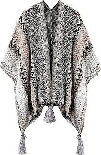 Poncho de punto artesanal con flecos para otoño invierno